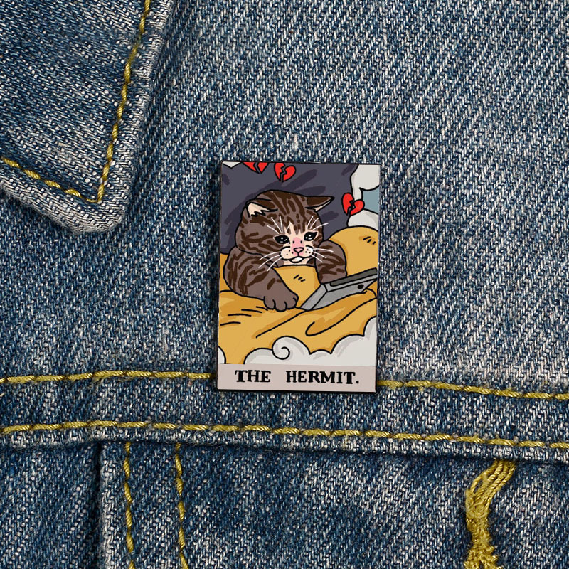 Embroidery Fish - Broche de marque Tarot, chat triste,