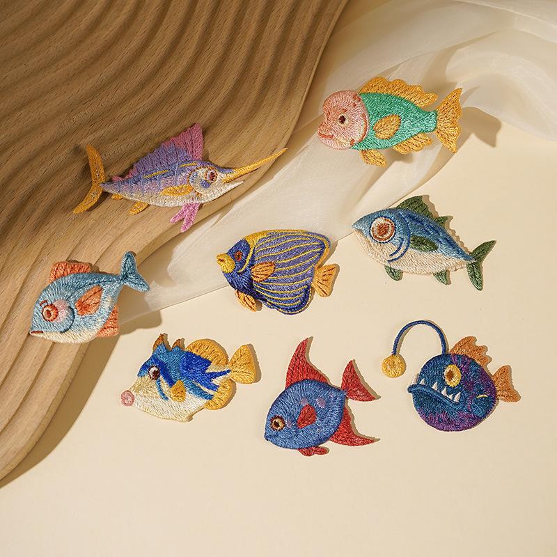 Embroidery Fish - Patch brodé thermocollant pour enfants, motifs