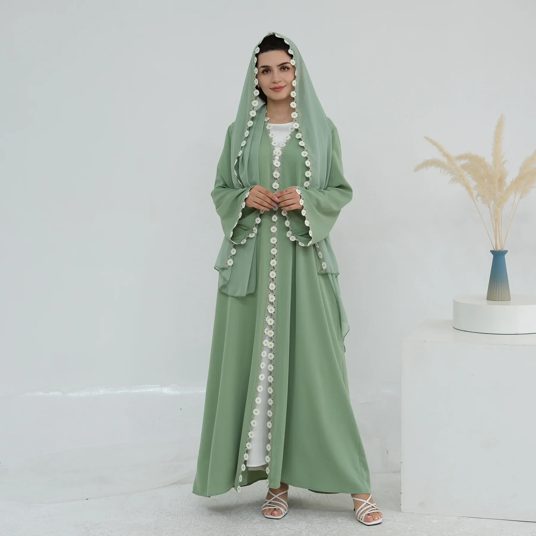 Abayas Dubai, Kaftans Turcs, R - Embroidery Kebaya avis et prix