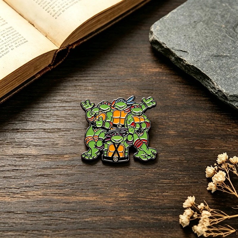 Broche en émail métallique des - Embroidery Fish avis et prix