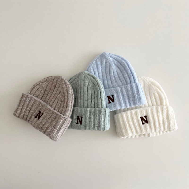 Bonnet en tricot de Style coré - Embroidery Letter N avis et prix
