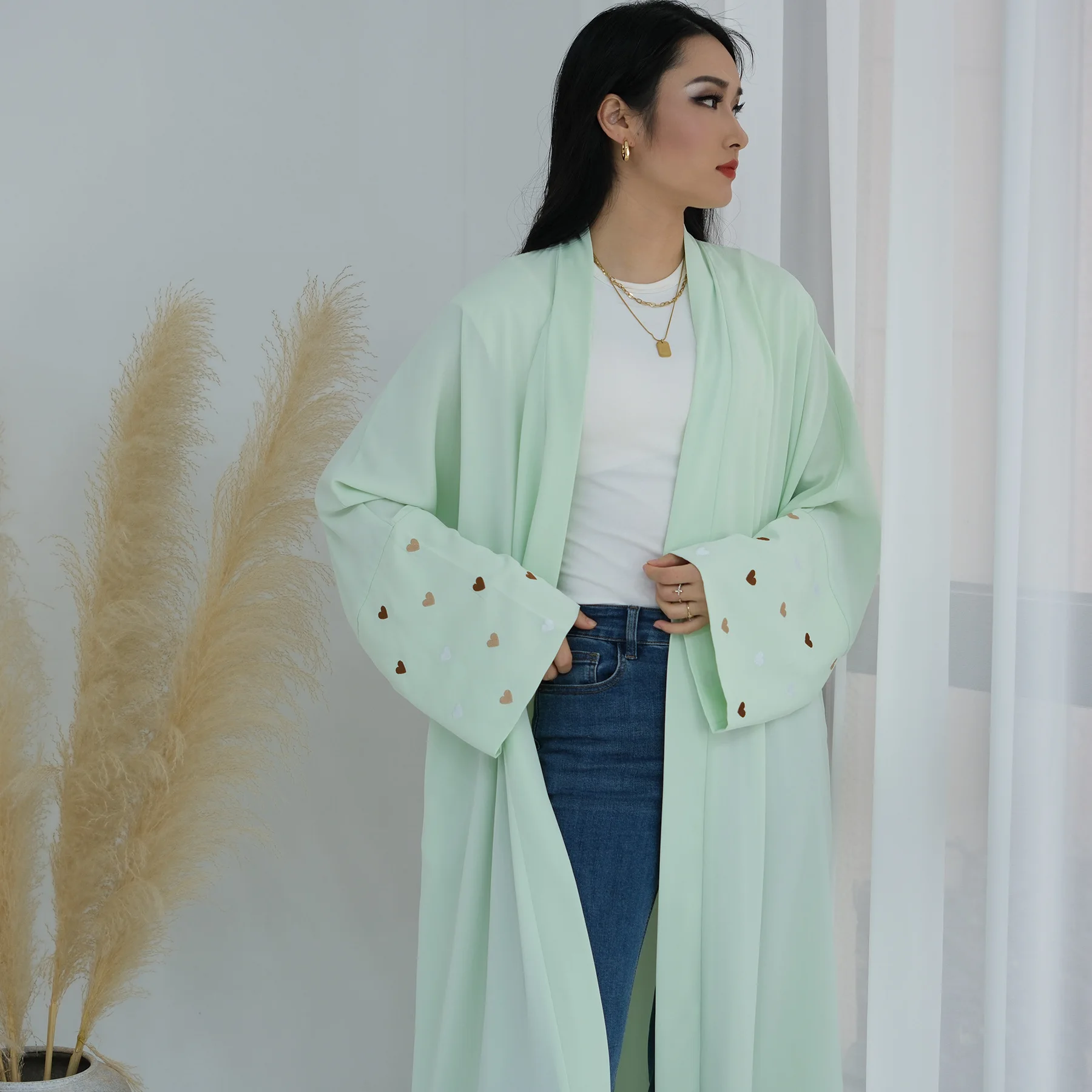 Robe longue brodée en forme de - Embroidery Kebaya avis et prix