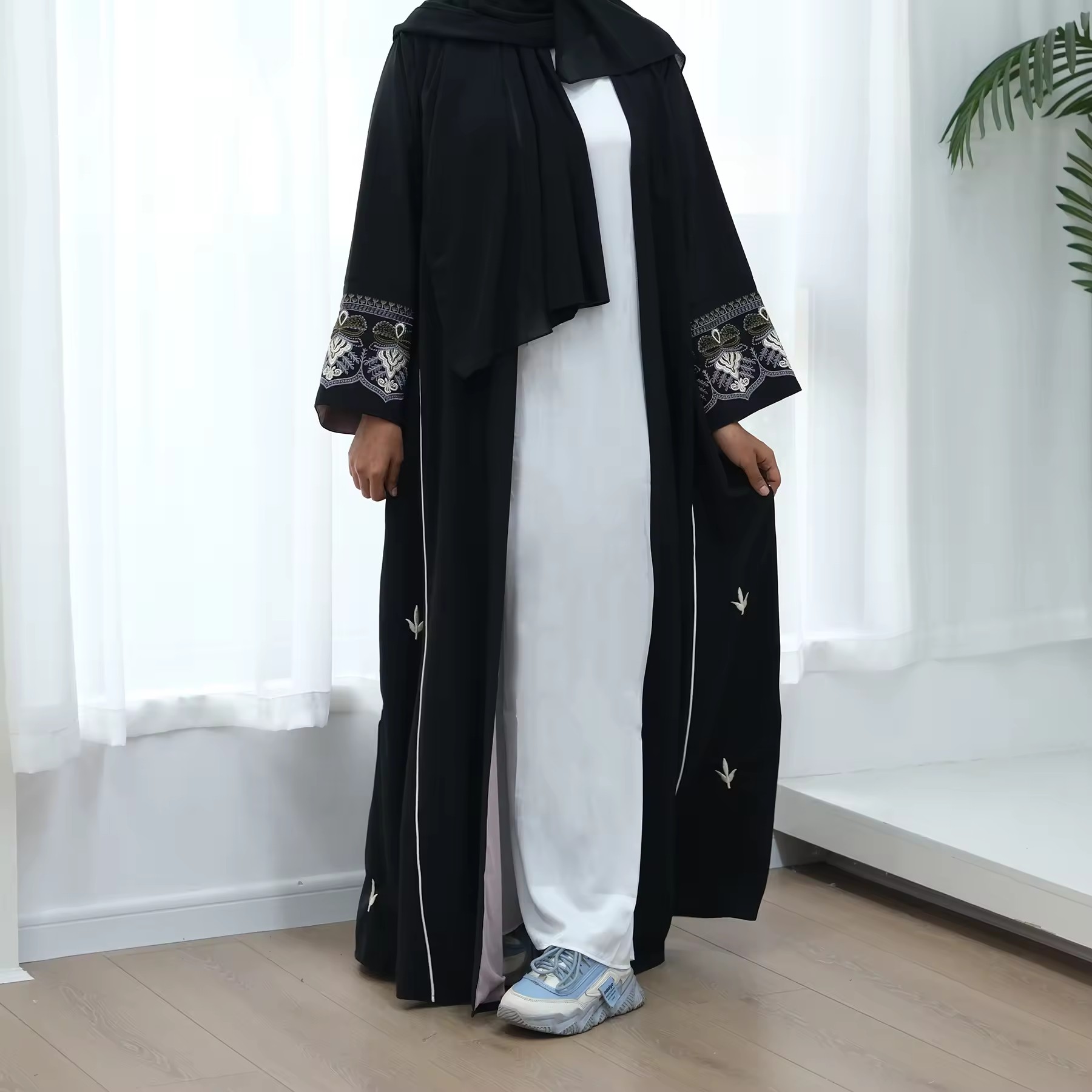 Robe musulmane longue brodée,  - Embroidery Kebaya avis et prix