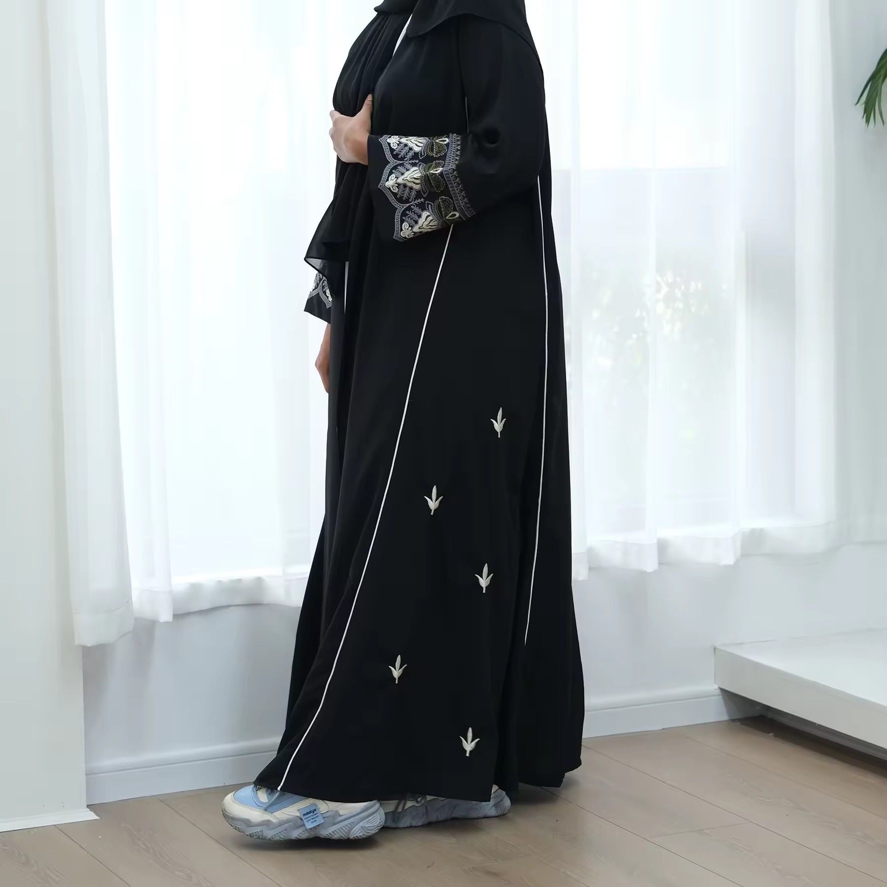 Robe musulmane longue brodée,  - Embroidery Kebaya avis et prix